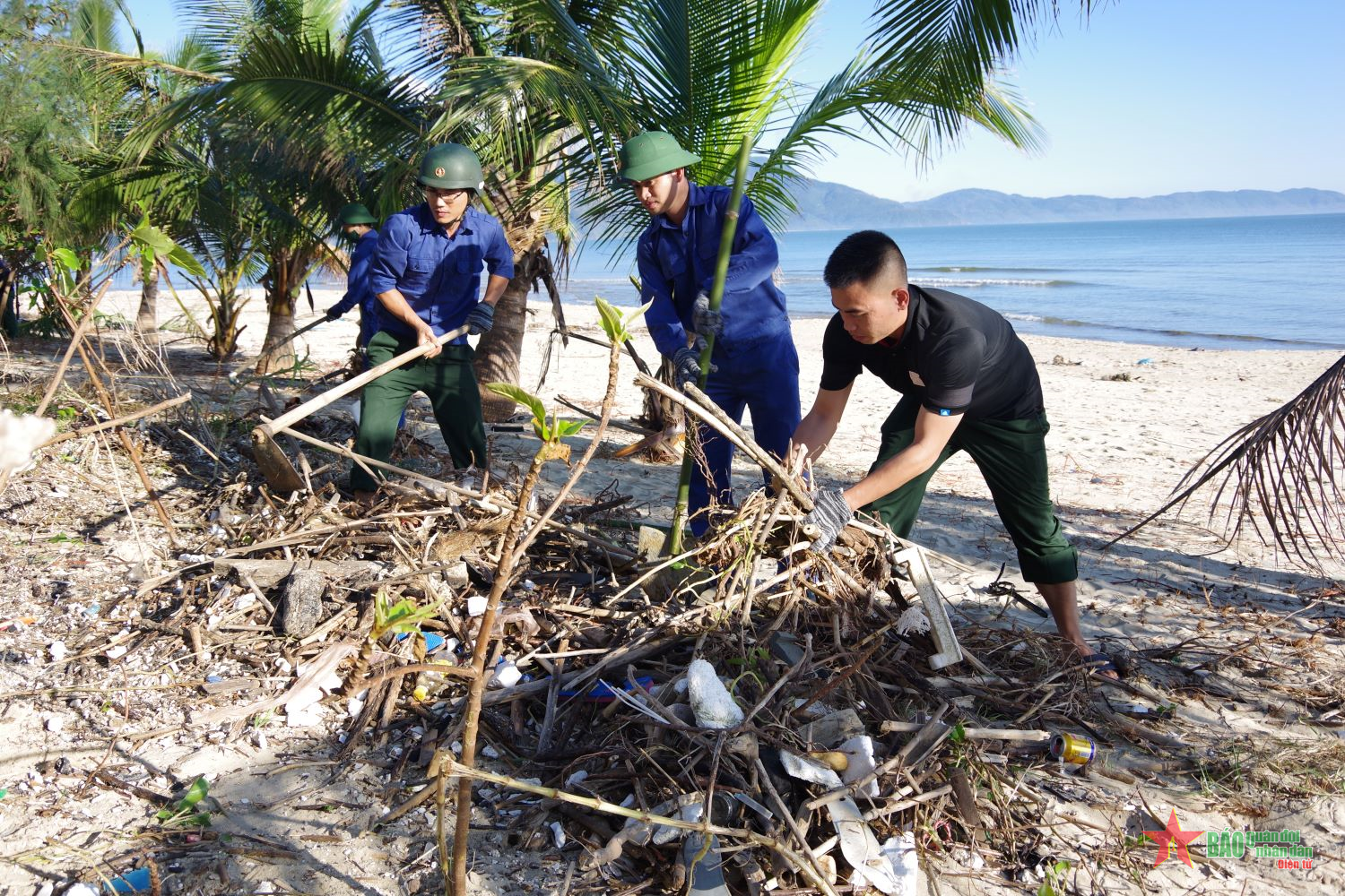 Bộ đội Kho J258: Sát cánh cùng nhân dân